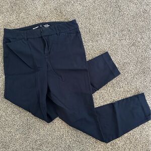 Old Navy size 6, navy slacks